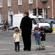 Devenir assistante maternelle