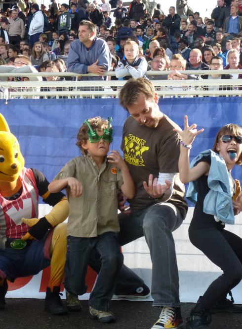 Concours Air Guitar avec CitizenKid - les 3 finalistes
