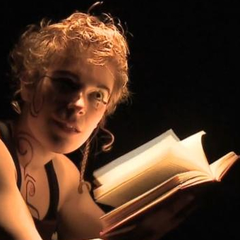 A livre ouvert - cie prune