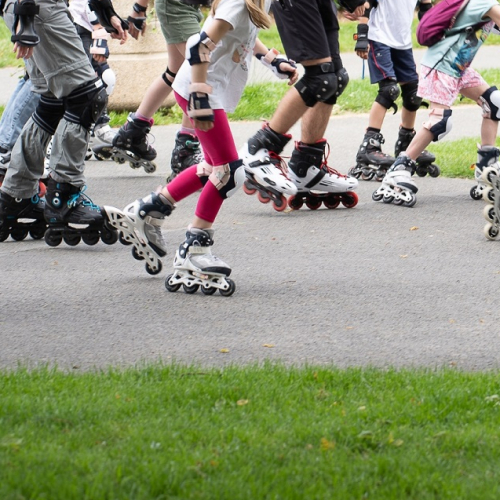Randonnée Roller à Lille : Patins pour enfants et parents dans la rue