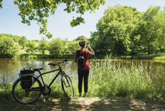 Se balader en vélo le long du canal - Loire-Atlantique développement