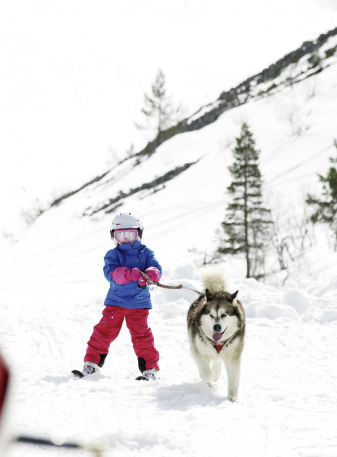 Voyagez au pays du Père Noël avec les enfants © J.Laine-Visit Finland