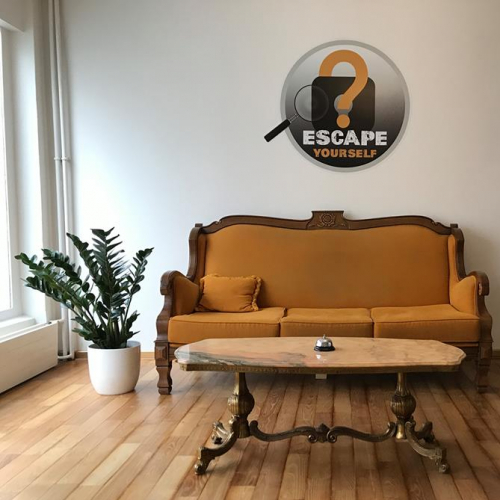 Escape Yourself salon