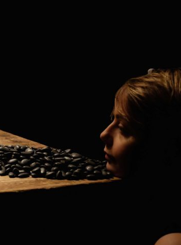 L'Univers a un goût de framboise - Boom : Zoé Grossot et ses galets