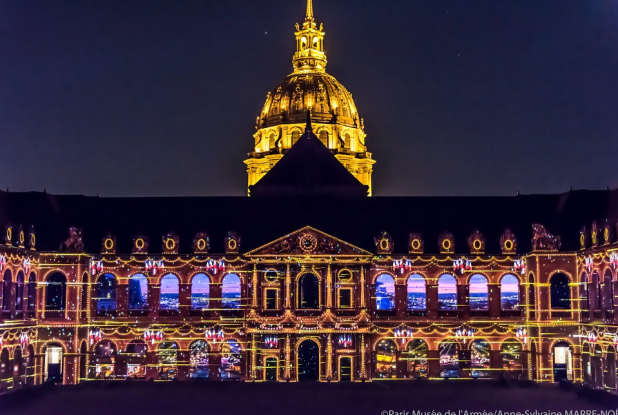 La Nuit aux Invalides : drapeaux français