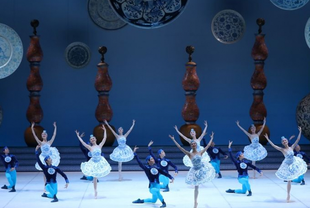 Casse-Noisette - Ballet National de Chine : assiettes