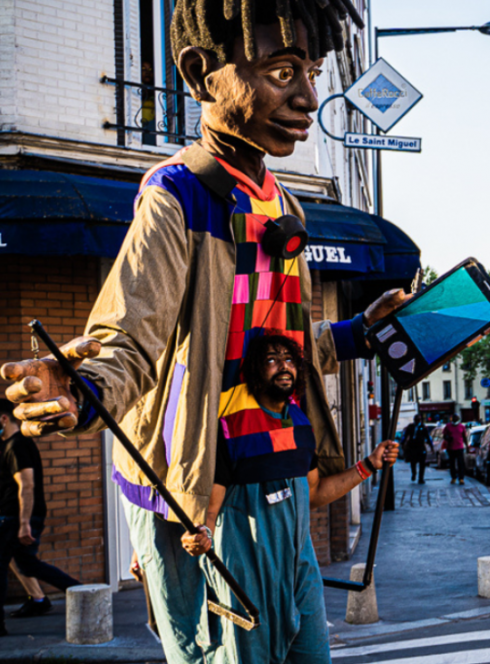 Bibliolympiades / A trottinette : spectacle familial