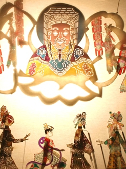 Marionnettes du bout du monde