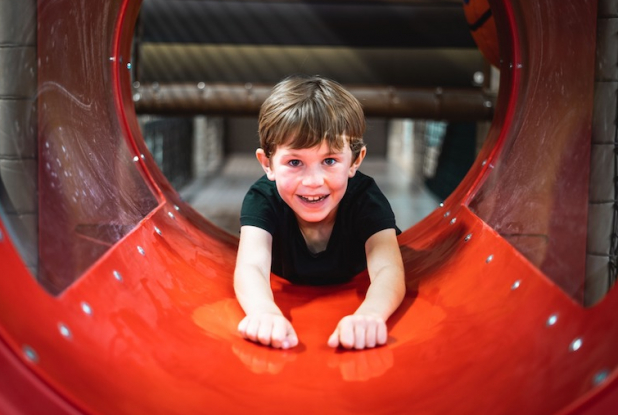 UP2PLAY : jeux enfants