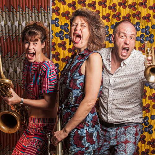 L'afro carnaval des animaux : Deux musiciens et une chanteuse, conteuse