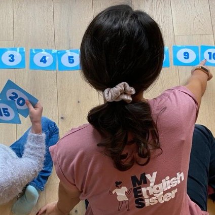 My English Sister - jeu