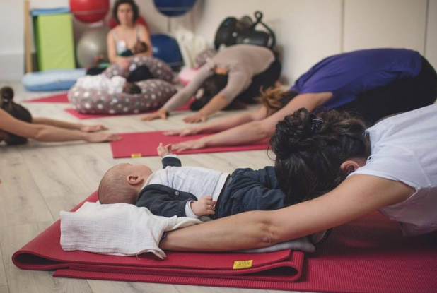 Yoga postnatal à La Parenthèse