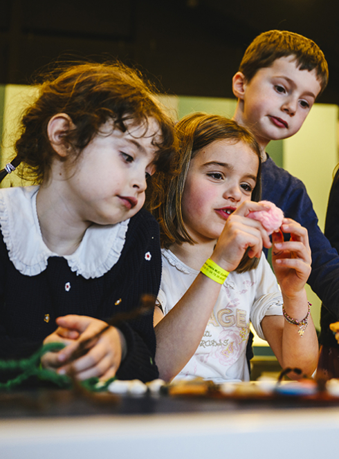 Journées Européennes du Patrimoine : Des enfants participent à un atelier