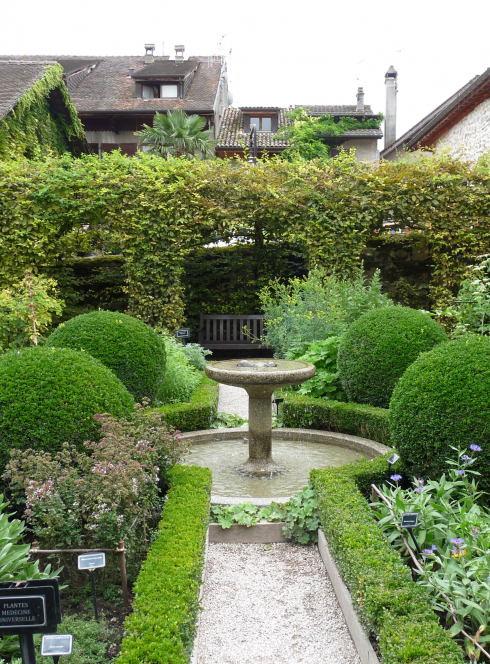 Chasse aux oeufs de Pâques au Jardin des Cinq Sens