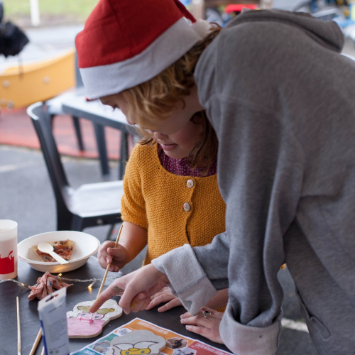 Noël 2021 dans la Place au Kfé des Familles