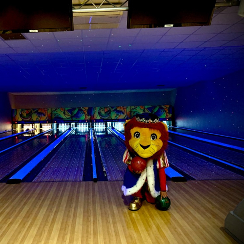 Bowling Palace pistes de bowling et la mascotte