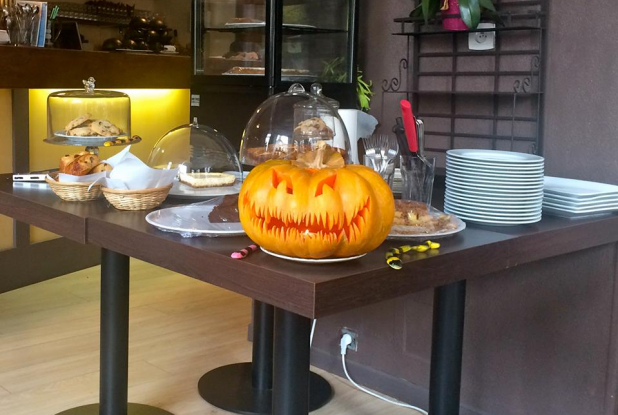 Les Délices de Saturnin - café et pâtisseries