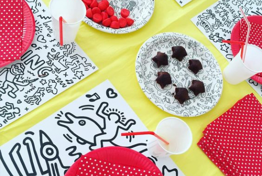 Set de tables et vaisselle