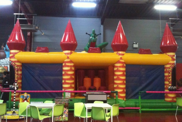 Royal Kids Lyon-Chassieu : Château