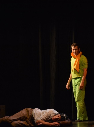 petit prince - la tête dans les nuages