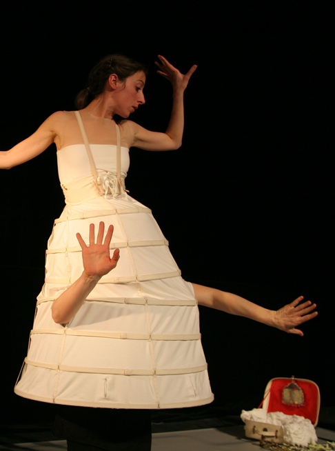 Spectacle enfant danse, théâtre et chant : Métamorf'ose, Cie Loup-Ange