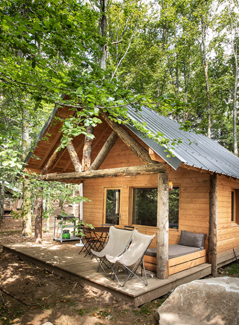 Chalet dans un Village Huttopia en pleine nature