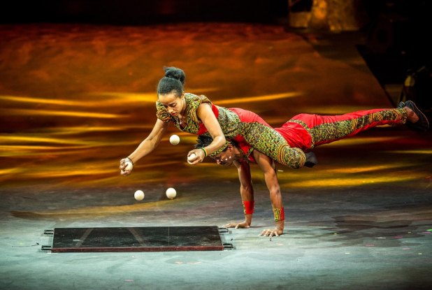 Cirkafrika - Les Etoiles du Cirque d'Ethiopie : jonglage
