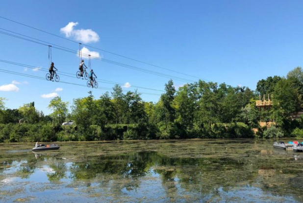 Xtrem Aventures Cergy : vélo dans les airs