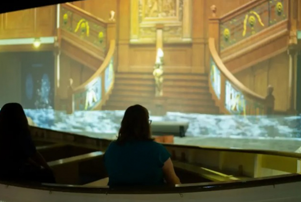 Expo Titanic, un voyage immersif - dans une barque de sauvetage