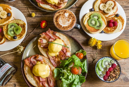 Books & Coffee : brunch