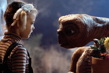 E.T. l'extra-terrestre : Drew Barrymore et E.T.