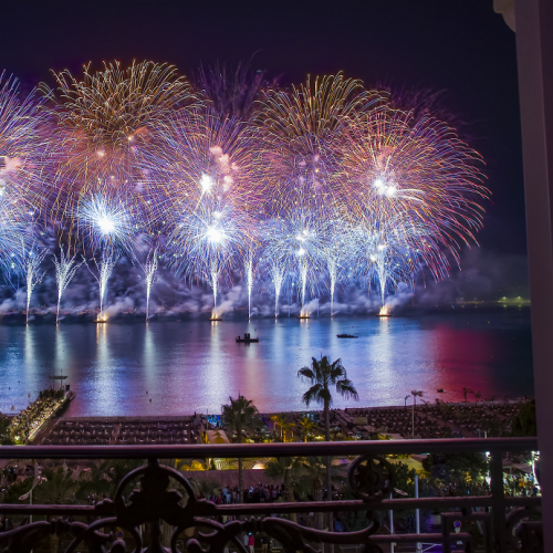Les feux d'artifice d'été 2024 sur la Côte d'Azur : Dans le ciel Cannois