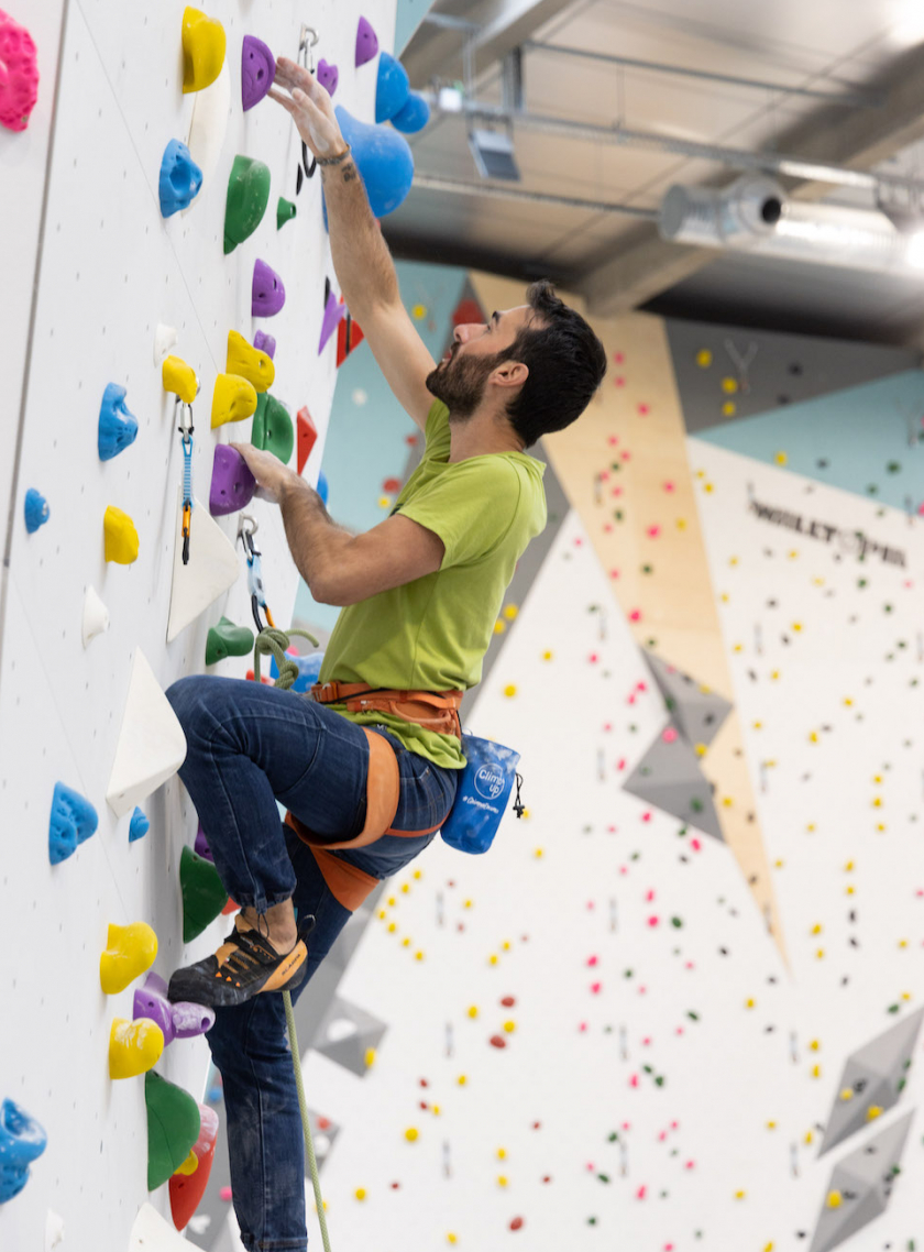 Climb Up Aubervilliers plus grande salle d'escalade au monde Citizenkid