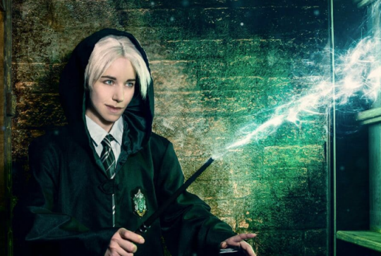 One O'Clock Escape game