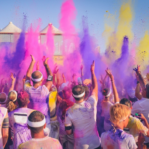 Adrien Colors Games : course sportive ponctuée de jets de couleurs