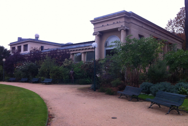 L'arrière de l'espace Cardin, côté jardin