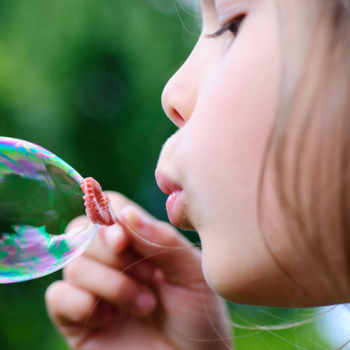 Les tout-petits lâchent leurs écrans