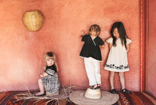 Collection broderie fille Zara