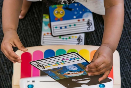 Notre sélection des jouets de Noël 2018 pour les tout-petits - Magic Touch Piano 2