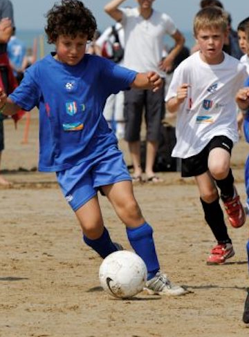 Foot Océane : enfants sur la plage