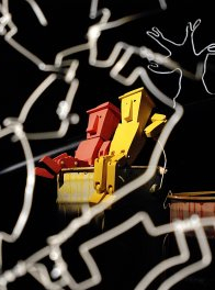 Qu'est-ce qu'on fait là - Théâtre pour deux mains