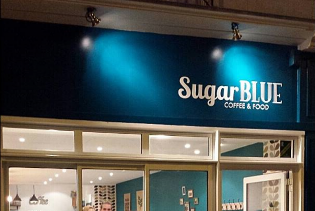 Sugar BLUE Café : façade