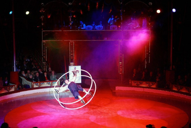 Défi - Cirque d'Hiver Bouglione : Konstantin