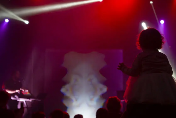 Festival Chorus Hauts-de-Seine : enfant à un concert
