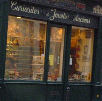 Curiosités et jouets anciens