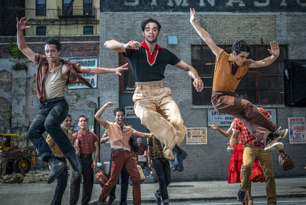 West Side Story 2021 : les garçons dansent