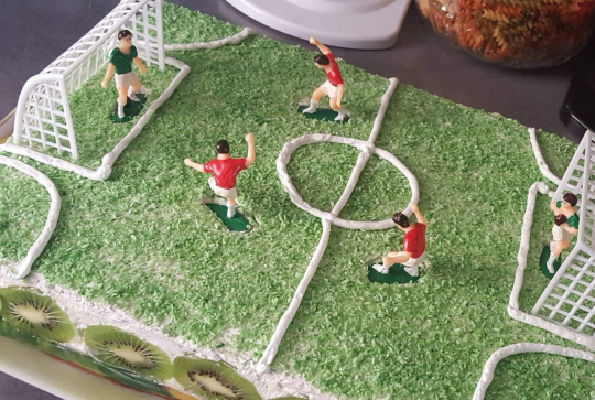Gâteau terrain de foot