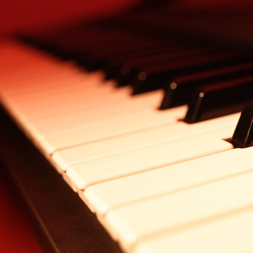 Cours de piano à l'école Régis Bonneel