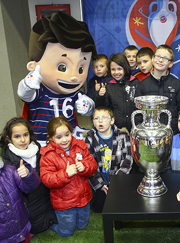 Trophée de l'Euro 2016