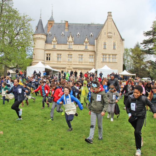 Chasse aux oeufs de Pâques à Ecully
